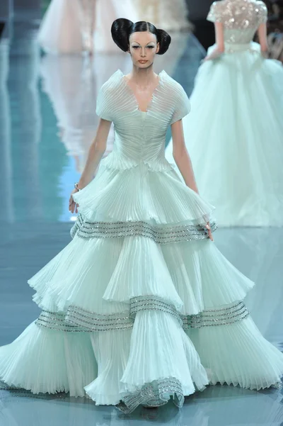 Look 38